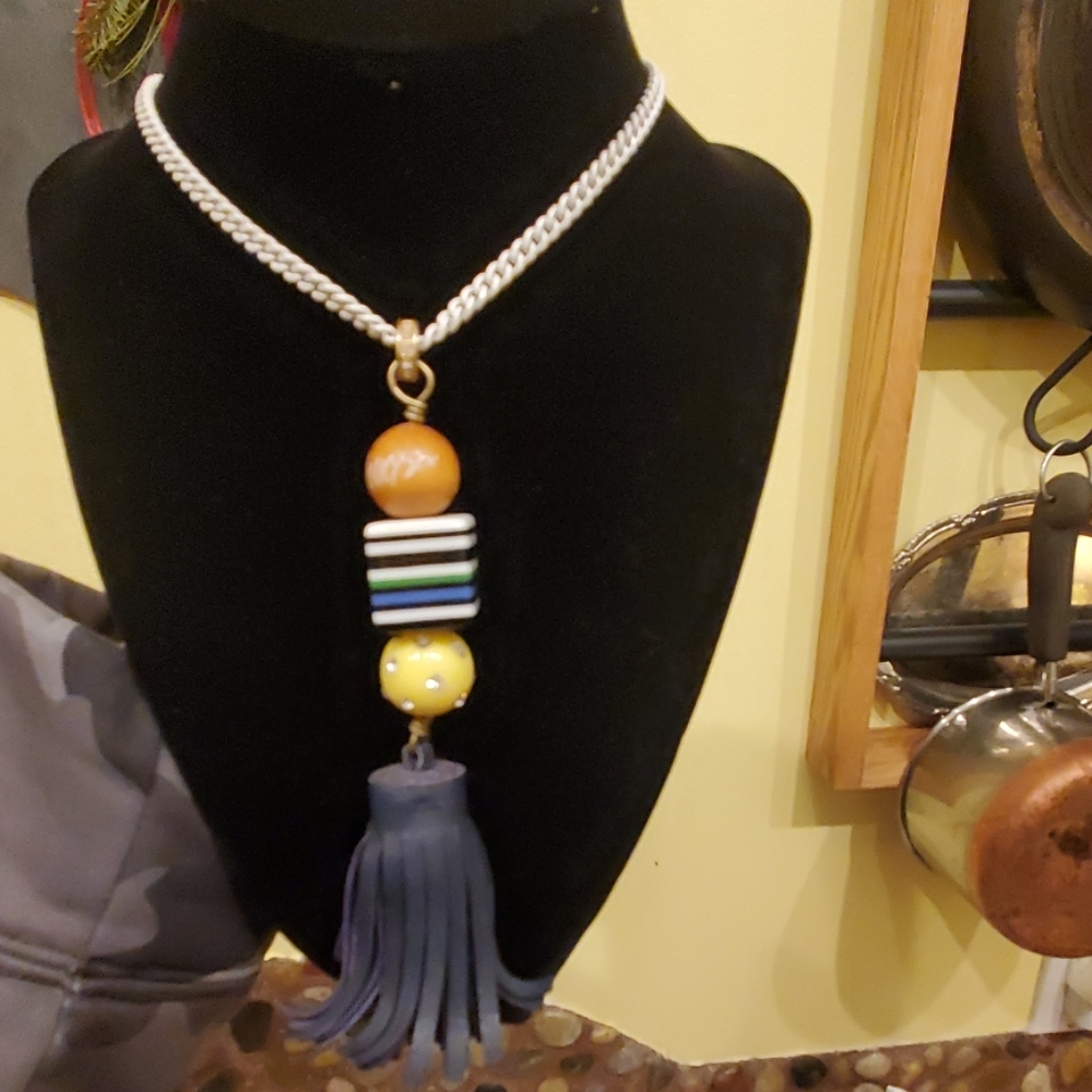 Juicy xx necklace